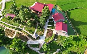 Riverside Homestay